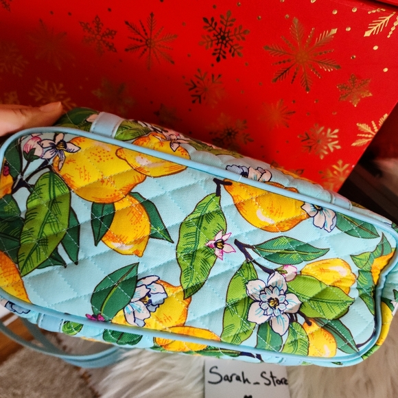 Vera Bradley Small Trimmed Tote Bag in Lemon Grove - Picture 4 of 5